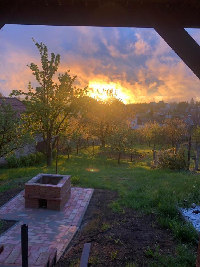 Oeskarszt Apartman Urkut Dış mekan fotoğraf